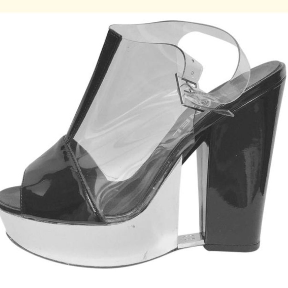 Chanel Wedges